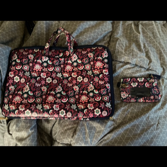 Simply Southern Laptop Bag and Wristlet - Picture 2 of 2